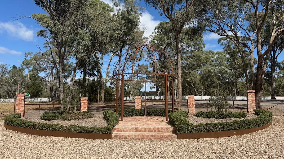 Garden Arbour